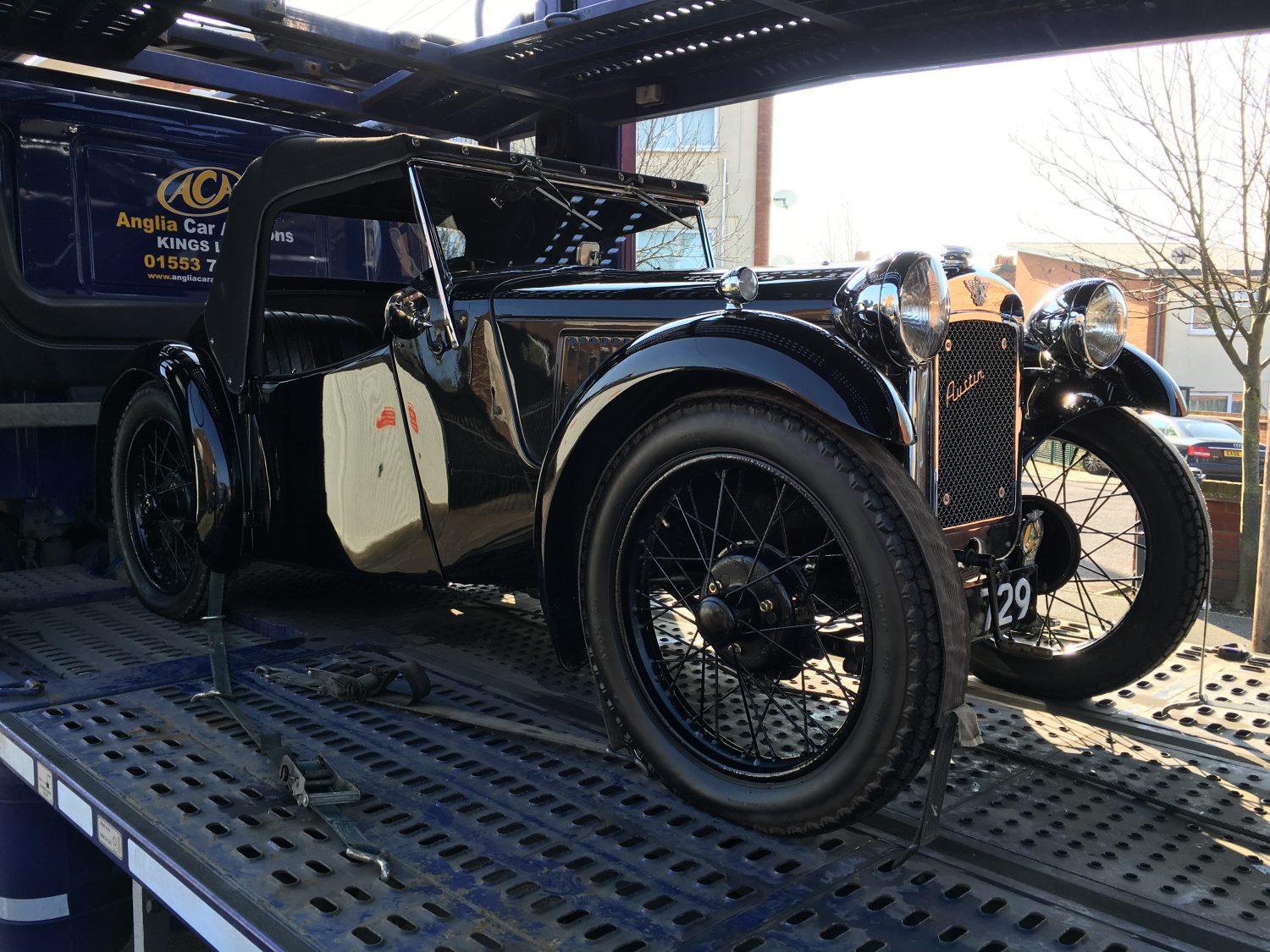 Off to auction... - Bridge Classic Cars