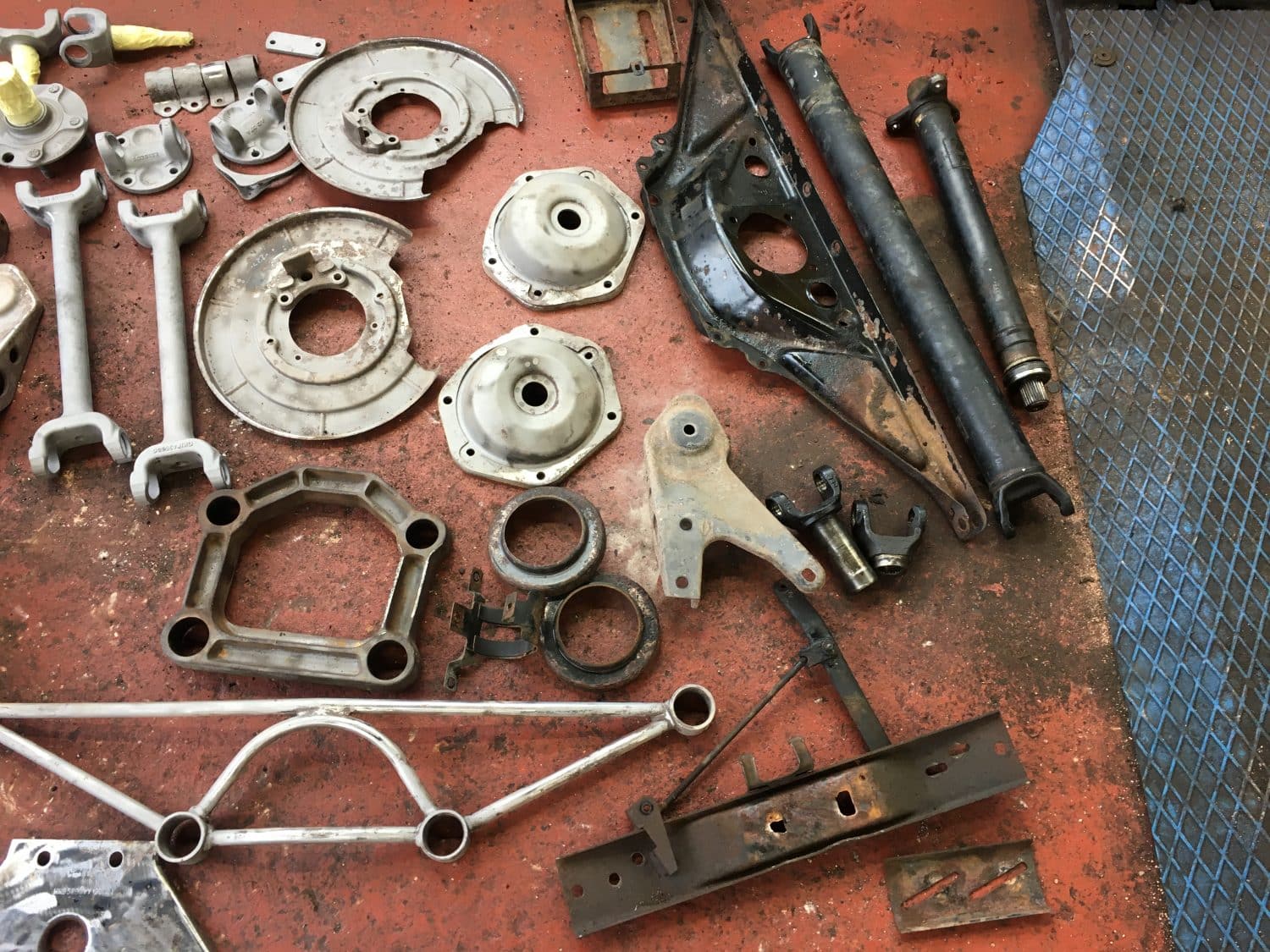 Painting the suspension components Bridge Classic Cars