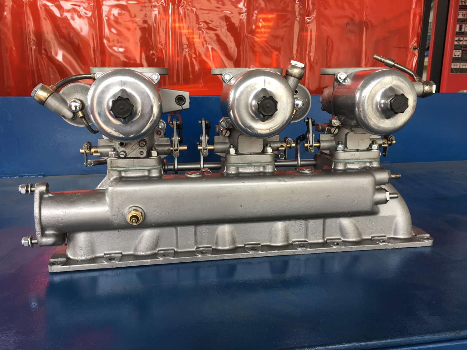 Jaguar E‑Type S1 & S2 4.2 Inlet Manifold and Triple SU Carburettors
