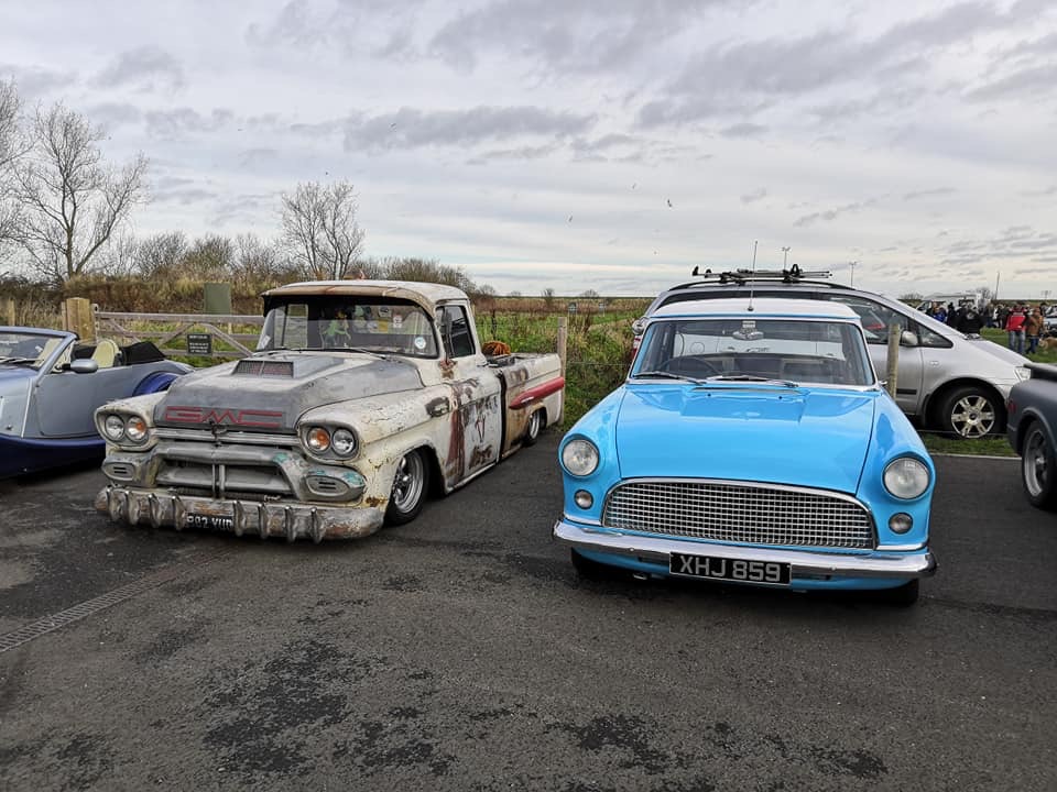 Tony at Wyatt Brass Monkeys Run Bridge Classic Cars Bridge