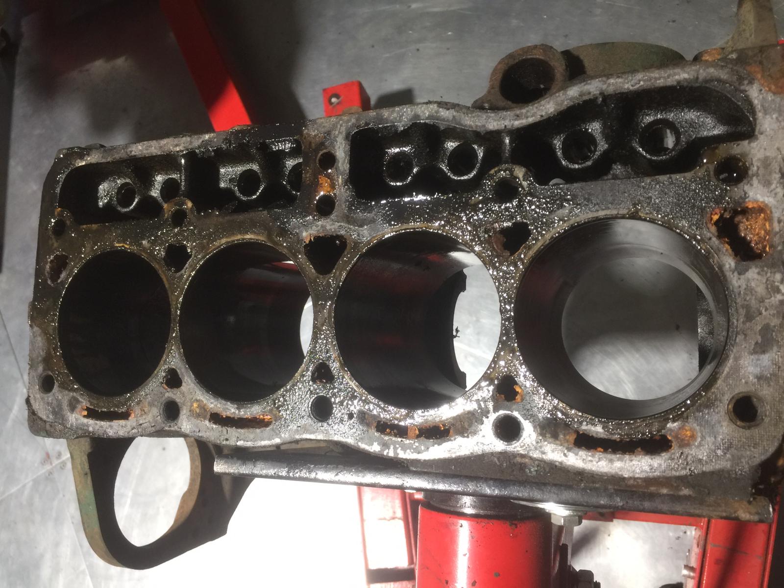 Stripping our Bedford HA engine - Bridge Classic Cars