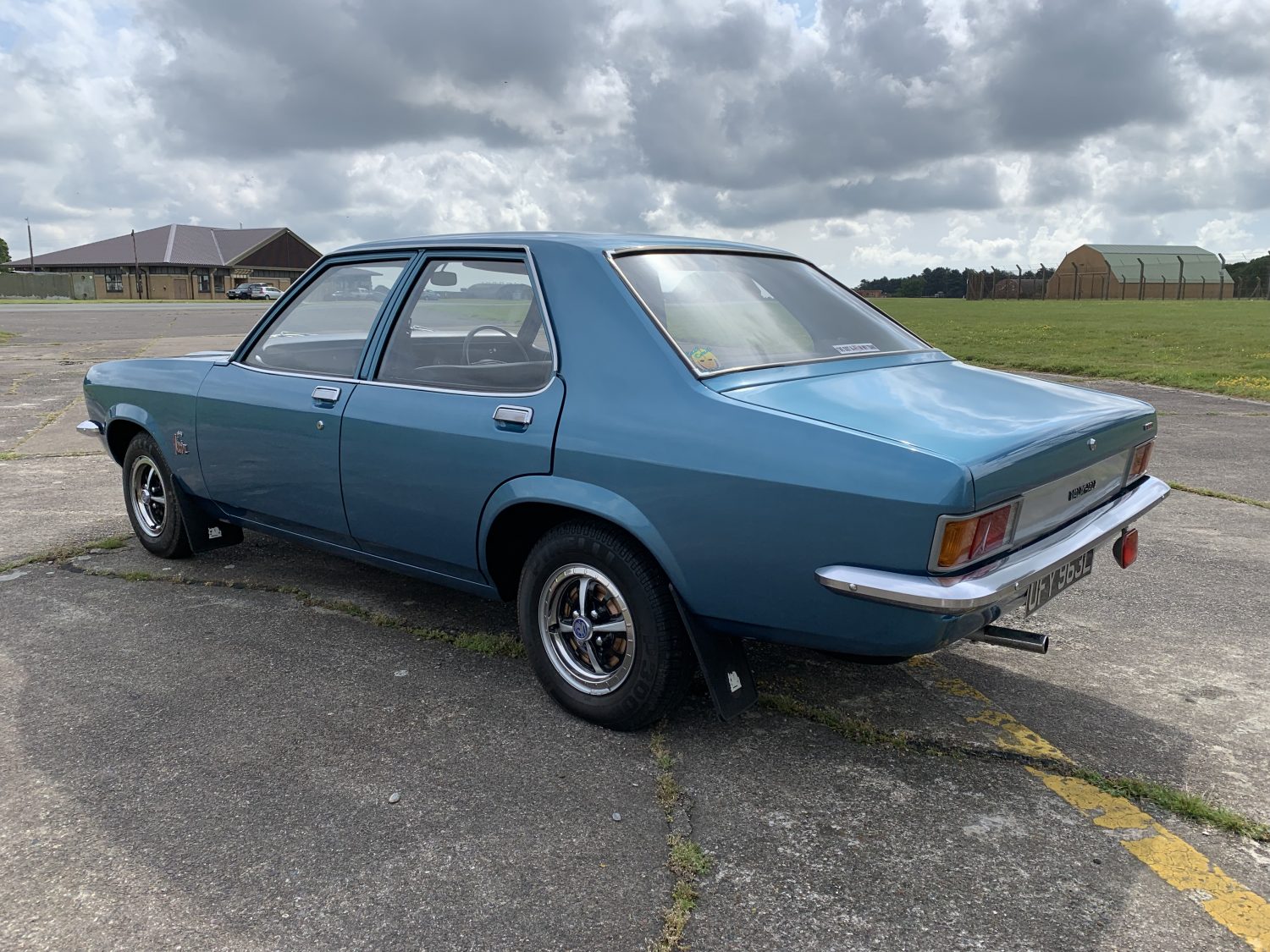 1972 Vauxhall Victor 1800 FE - Bridge Classic Cars : Bridge Classic Cars