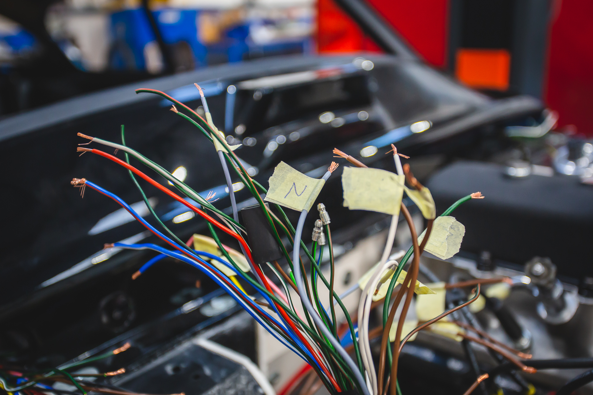 Jensen 541 R Electrical Update - Bridge Classic Cars : Bridge Classic Cars