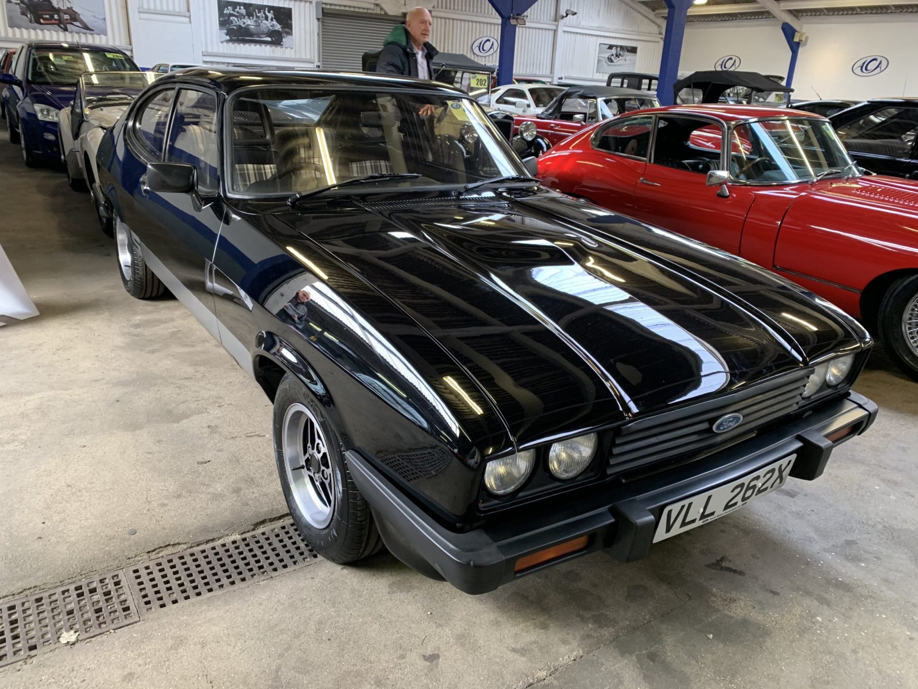 081120AngliaCarAuctionsClassicCarAuction19 Bridge Classic Cars