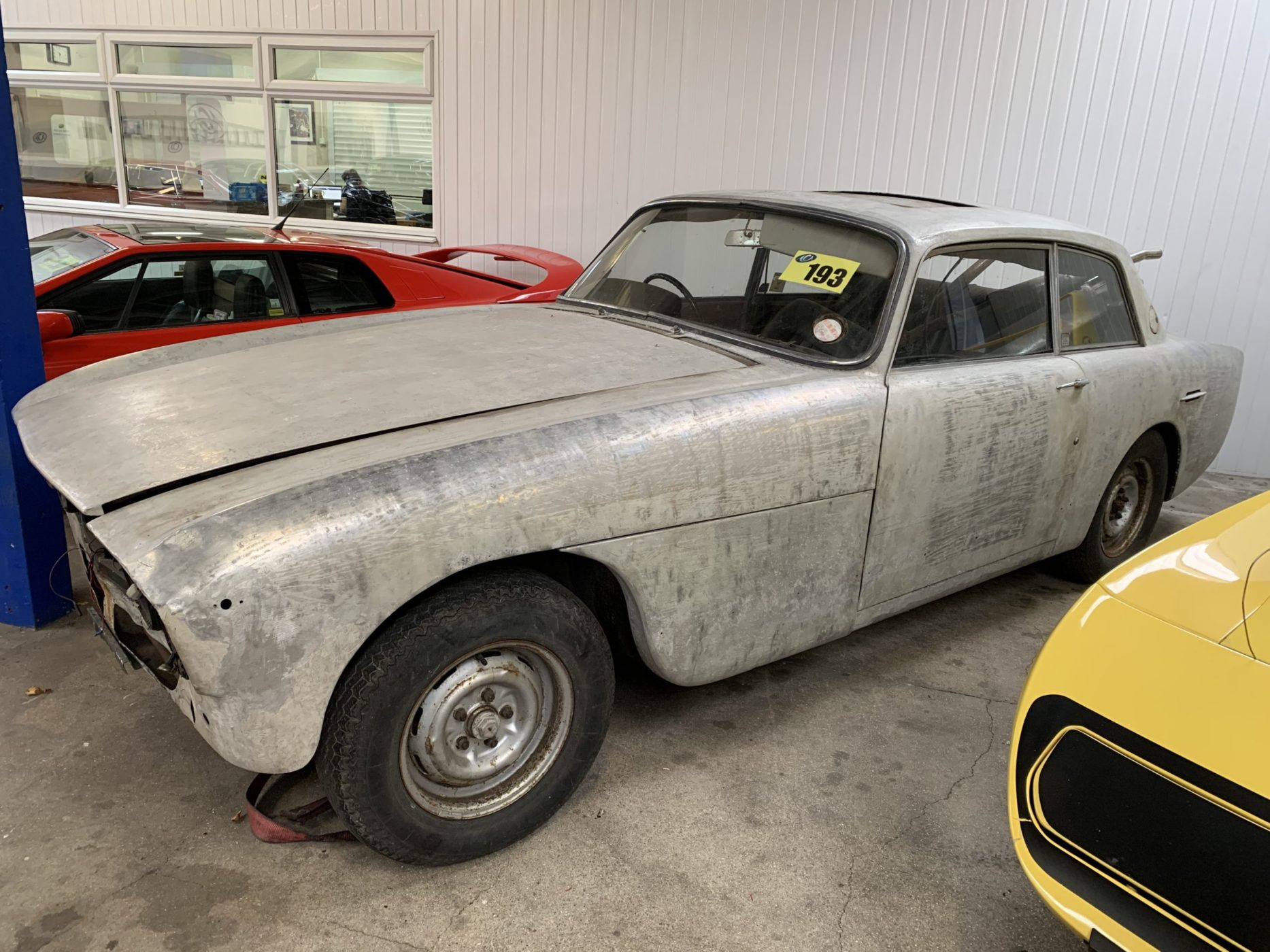 081120AngliaCarAuctionsClassicCarAuction Bridge Classic Cars